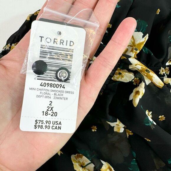 Torrid Dress Womens 2X Black Floral Chiffon Smocked Blouson Flutter Sleeve new - Picture 5 of 11